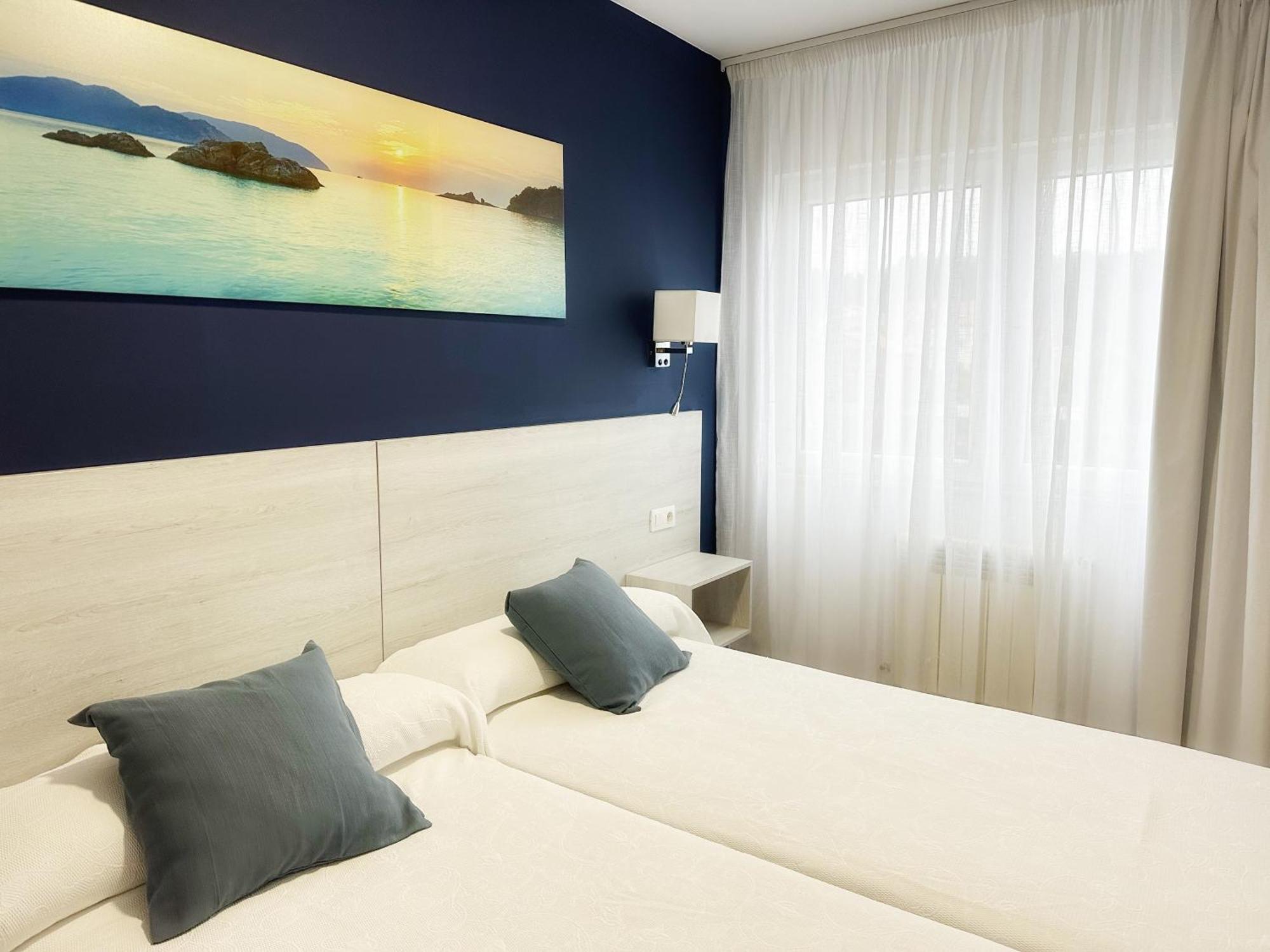 Hotel Playa De Sardineiro Finisterre Exterior photo